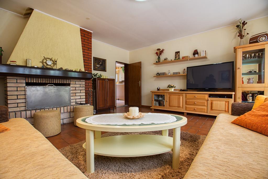 Holiday Villa Anna Primorski Dolac Экстерьер фото